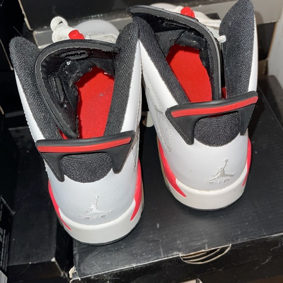 Used jordan 6 infrared good condition - Picture 3 of 6